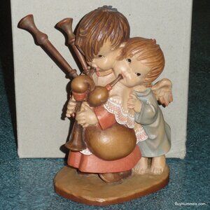 "The Helper" ANRI Woodcarving Ferrandiz 6" With Box Signed by Ulrich Bernardi